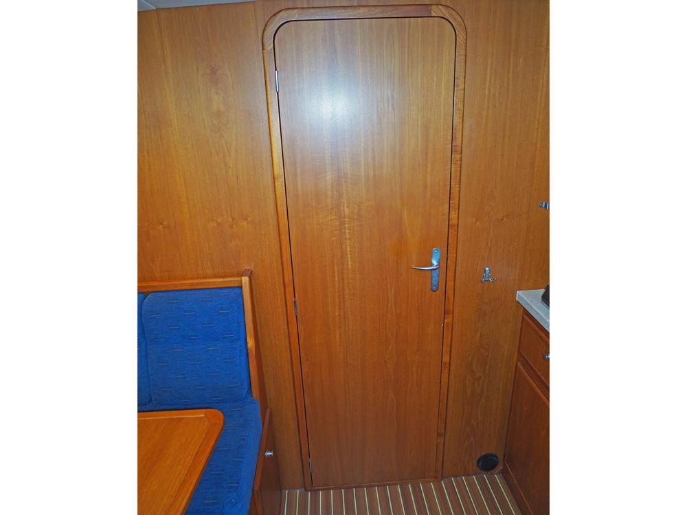 Fore ship, Accommodation